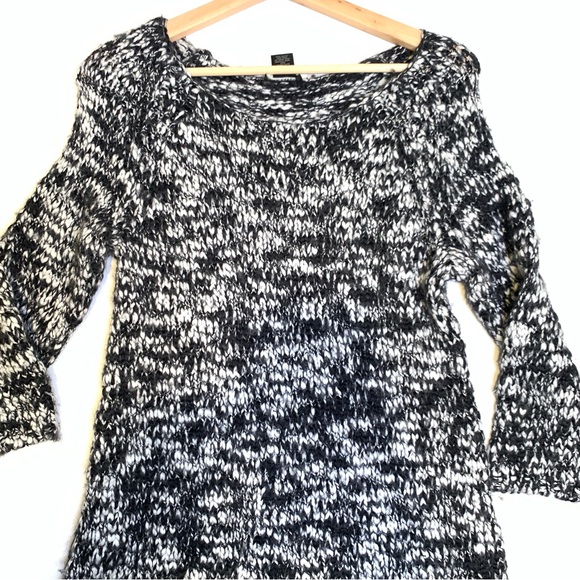 Ann Taylor Black White Knit Wool Sweater Size Medium - Picture 9 of 16